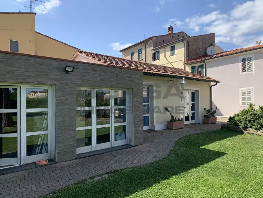 Immagine 35 di Villa in vendita  in Via della chiesa 10 a Cascina