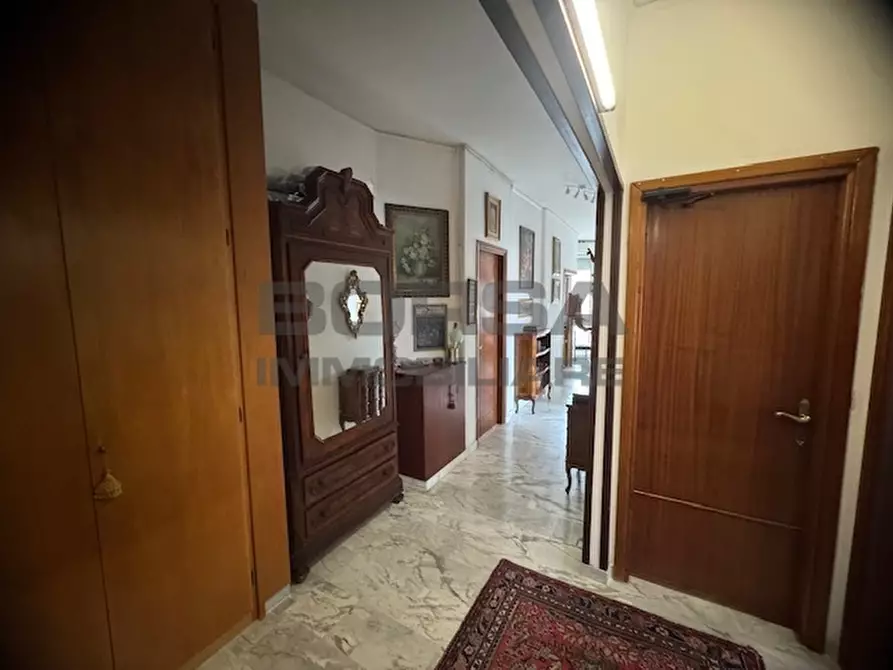 Immagine 9 di Appartamento in vendita  in Piazza Attias 48 a Livorno