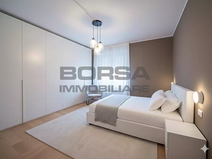 Immagine 35 di Pentalocale in vendita  in Via degli Scarronzoni 5 a Livorno