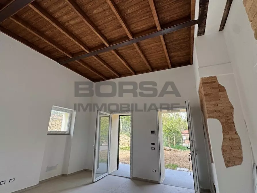 Immagine 16 di Appartamento in vendita  in Via delle Sorgenti 402 a Livorno