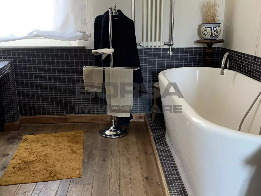 Immagine 18 di Villa in vendita  in Via della chiesa 10 a Cascina