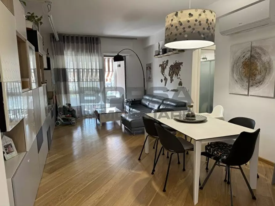 Immagine 3 di Appartamento in vendita  in Via Calzabigi 142 a Livorno