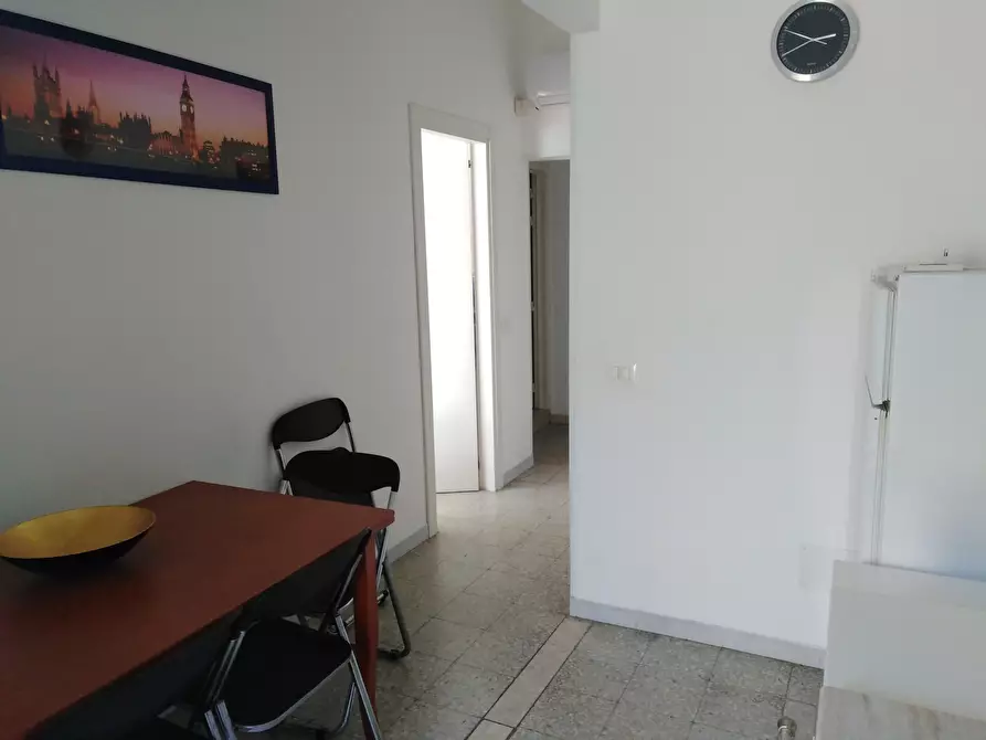 Immagine 3 di Bilocale in affitto  a Ragusa