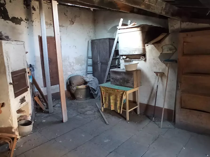 Immagine 9 di Casa indipendente in vendita  a Ragusa