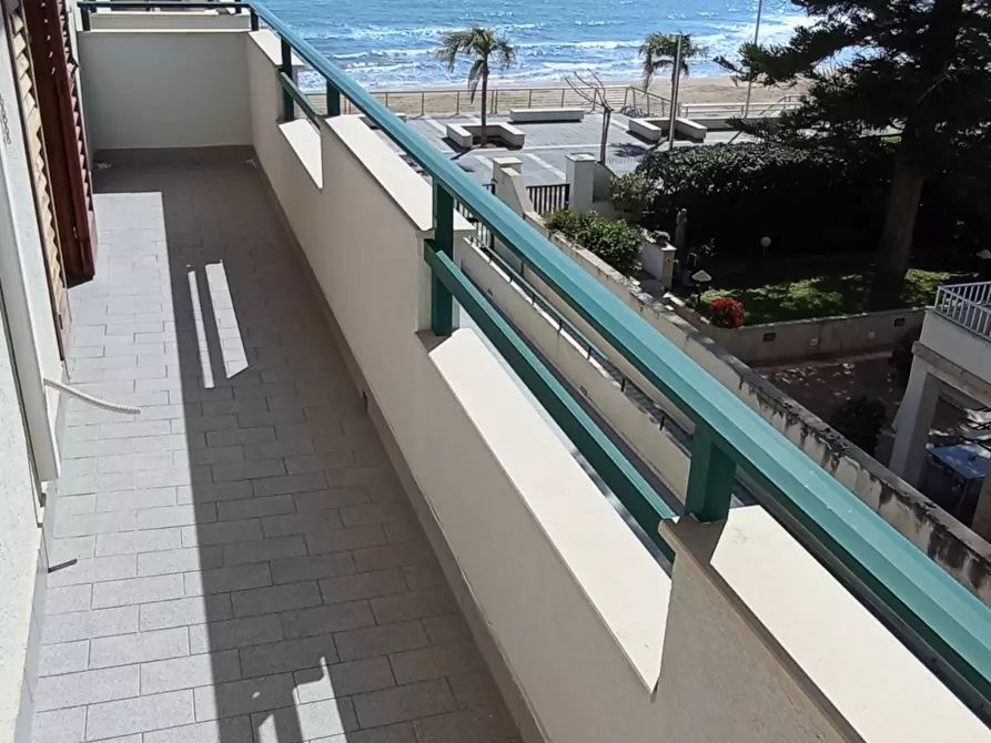 Immagine 3 di Trilocale in vendita  a Ragusa