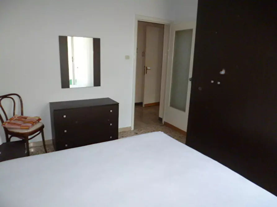 Immagine 13 di Casa indipendente in vendita  a Ragusa