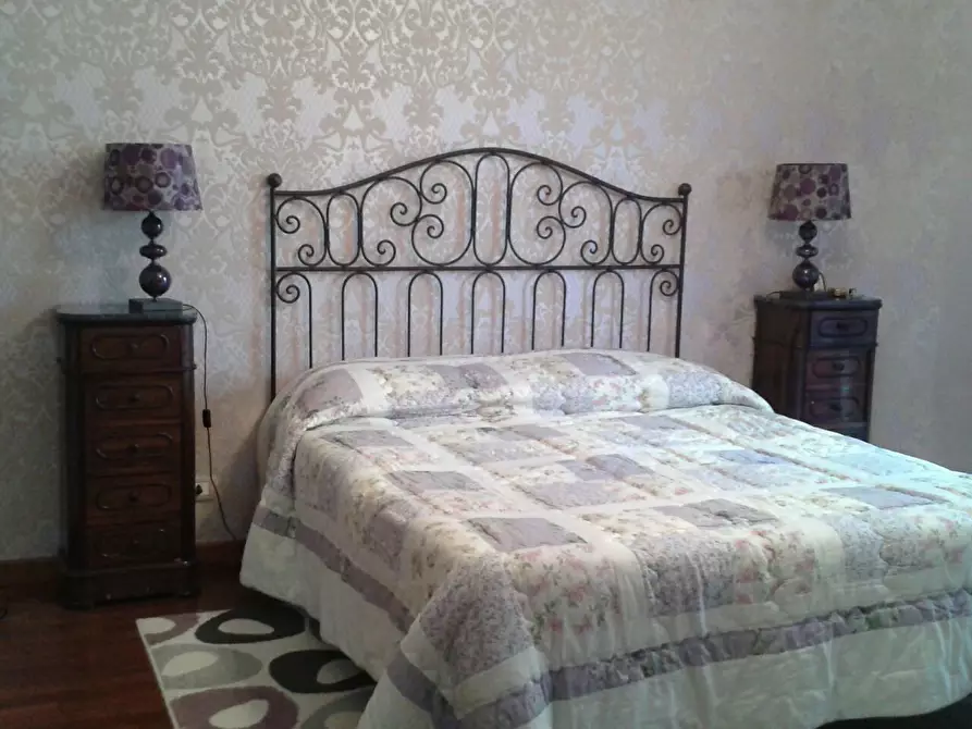 Immagine 12 di Casa indipendente in vendita  a Ragusa