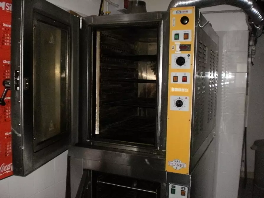 Immagine 17 di Bar / Ristorante in affitto  a Ragusa