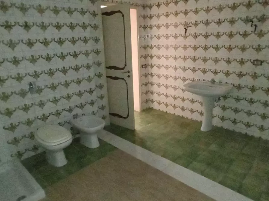 Immagine 29 di Appartamento in vendita  a Ragusa