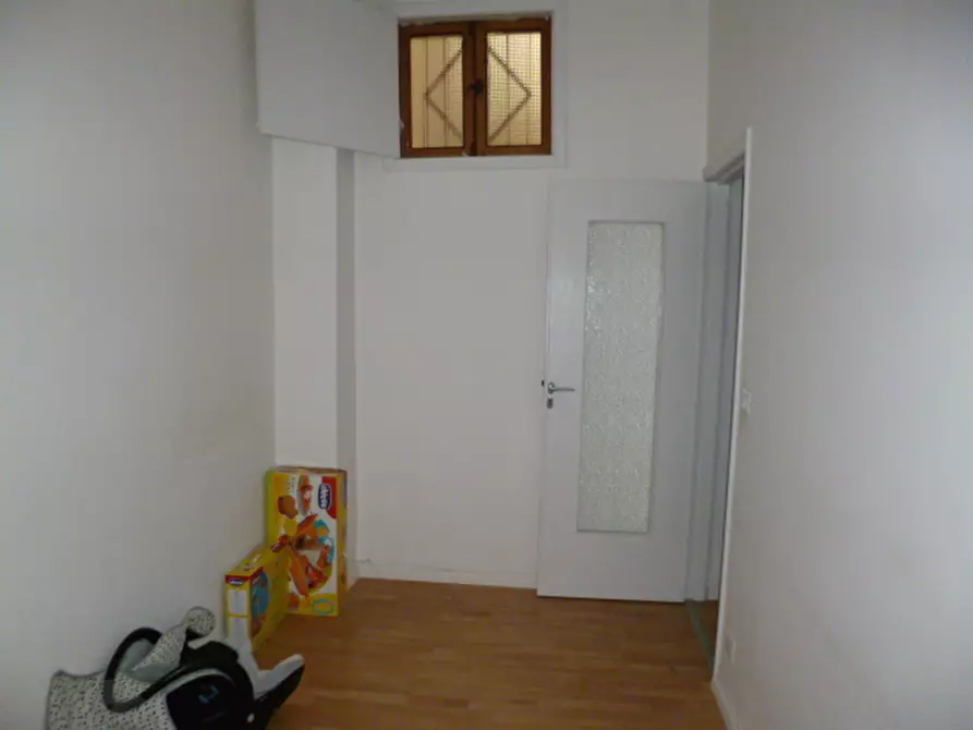 Immagine 9 di Trilocale in vendita  a Ragusa