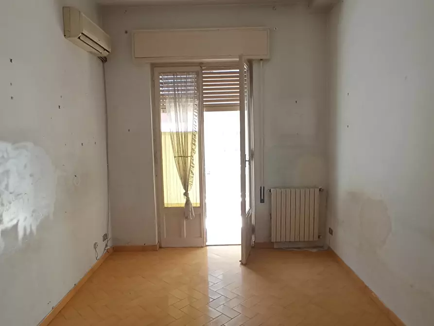 Immagine 9 di Pentalocale in vendita  a Ragusa