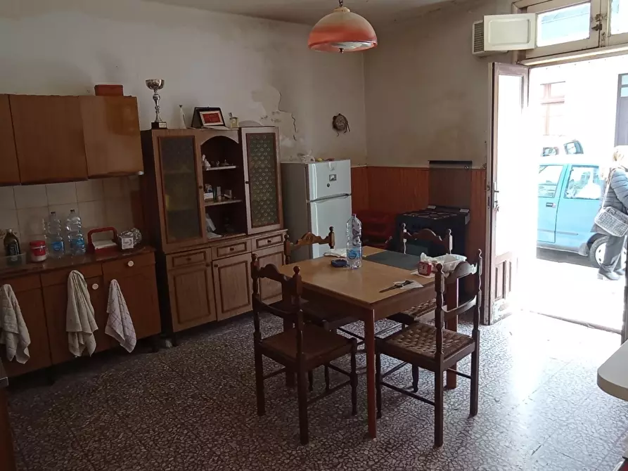 Immagine 9 di Casa indipendente in vendita  a Ragusa