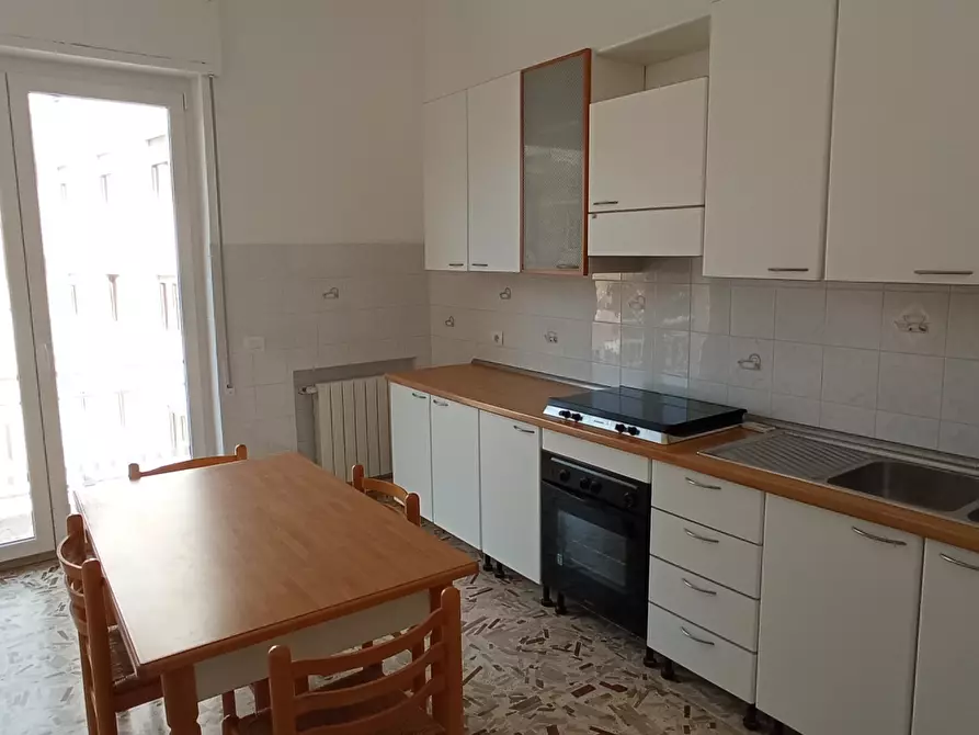 Immagine 1 di Quadrilocale in vendita  a Ragusa