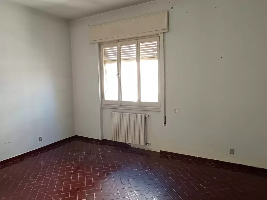 Immagine 8 di Pentalocale in vendita  a Ragusa