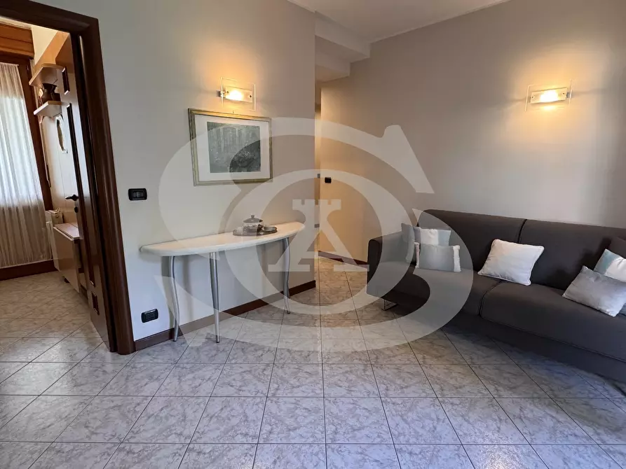 Immagine 8 di Bilocale in vendita  in Via Hope 10 a San Remo