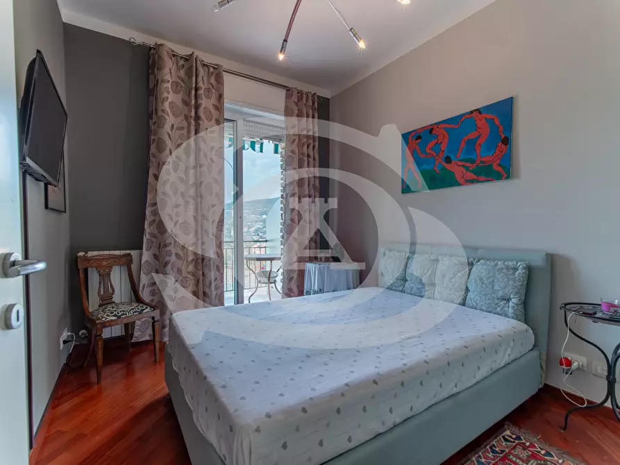 Immagine 18 di Bilocale in vendita  in Viale dei pepi 1 a Ospedaletti