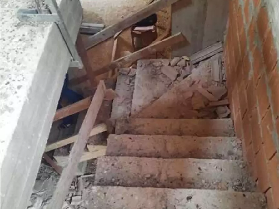 Immagine 2 di Rustico / casale in vendita  a Forli'