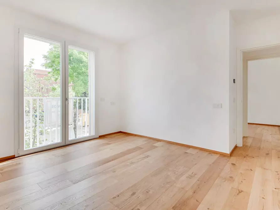 Immagine 29 di Quadrilocale in vendita  in Via L. C. Farini 291 a Cesena