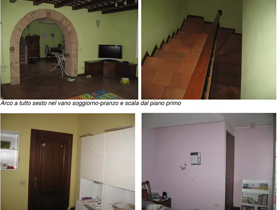 Immagine 1 di Porzione di casa in vendita  a Forli'