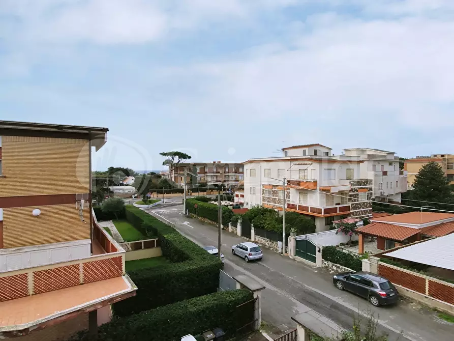 Immagine 23 di Quadrilocale in vendita  in Corso San Francesco 1 a Anzio