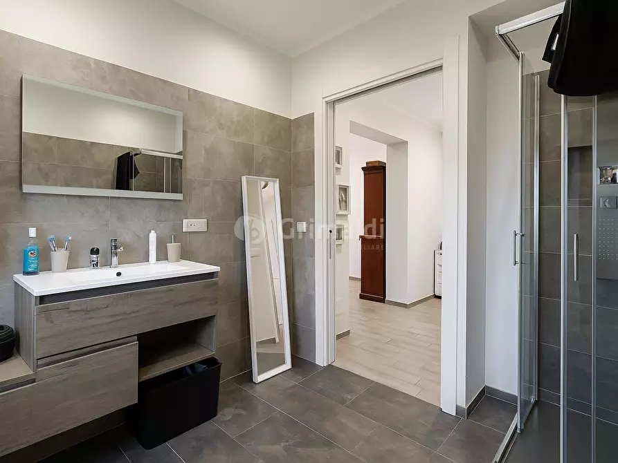 Immagine 16 di Villa in vendita  in Via Sperlonga 18 a Nettuno