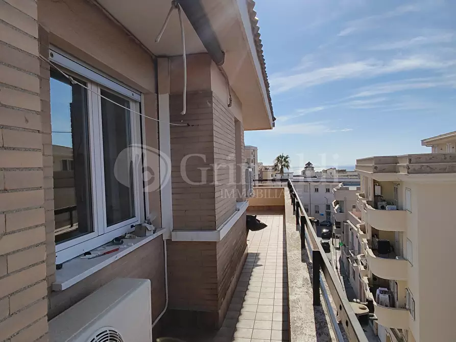 Immagine 10 di Attico in vendita  in Piazza Cavalieri Vittorio Veneto 8 a Nettuno