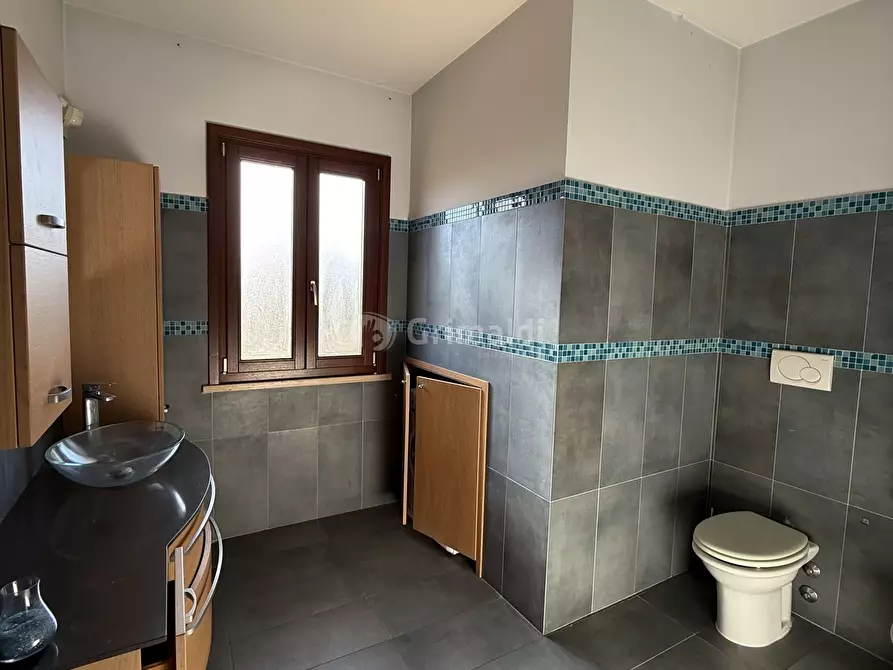 Immagine 19 di Casa bifamiliare in affitto  in Via Tagliamento 18 a Nettuno