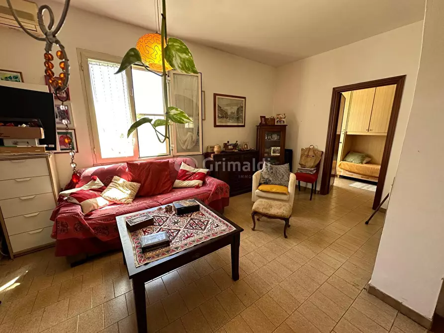 Immagine 1 di Casa indipendente in vendita  in Via Frascati 5 a Nettuno