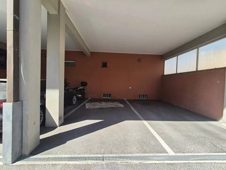 Immagine 10 di Bilocale in vendita  in Via Bruno Primi 12 a Sestri Levante