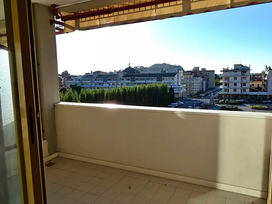 Immagine 10 di Bilocale in affitto  in Via Eraldo Fico 60 a Sestri Levante