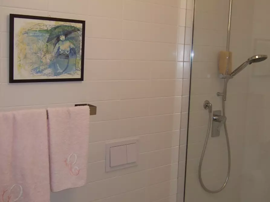 Immagine 14 di Monolocale in vendita  in Viale Mazzini 158 a Sestri Levante