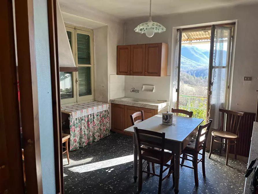 Immagine 24 di Terratetto in vendita  in Via Adua 5 a Maissana