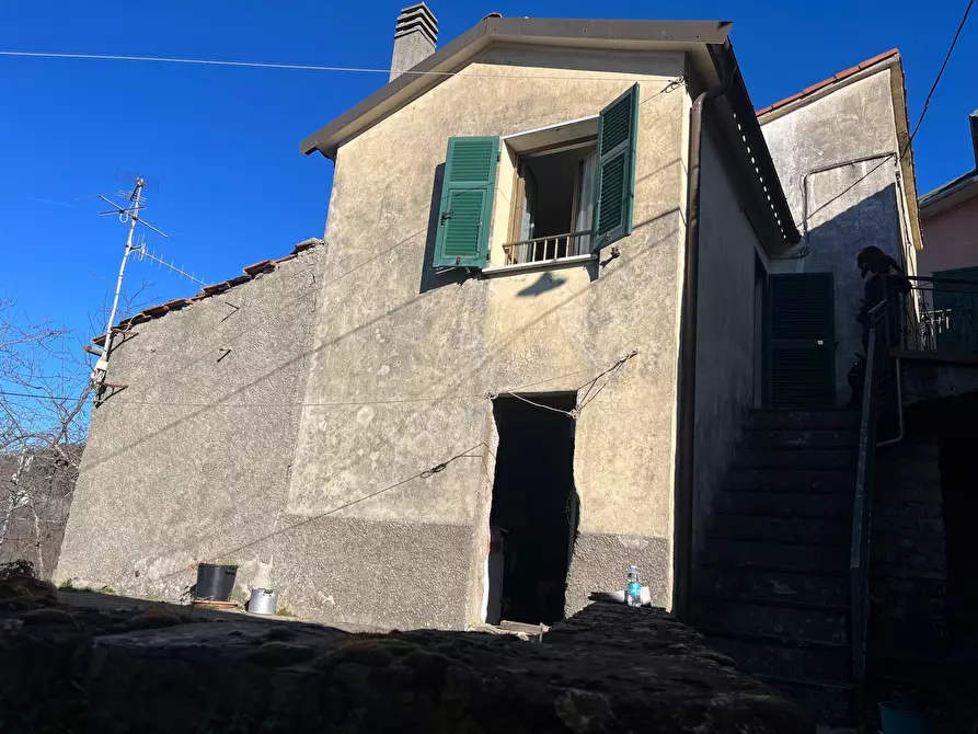 Immagine 21 di Bilocale in vendita  a Maissana