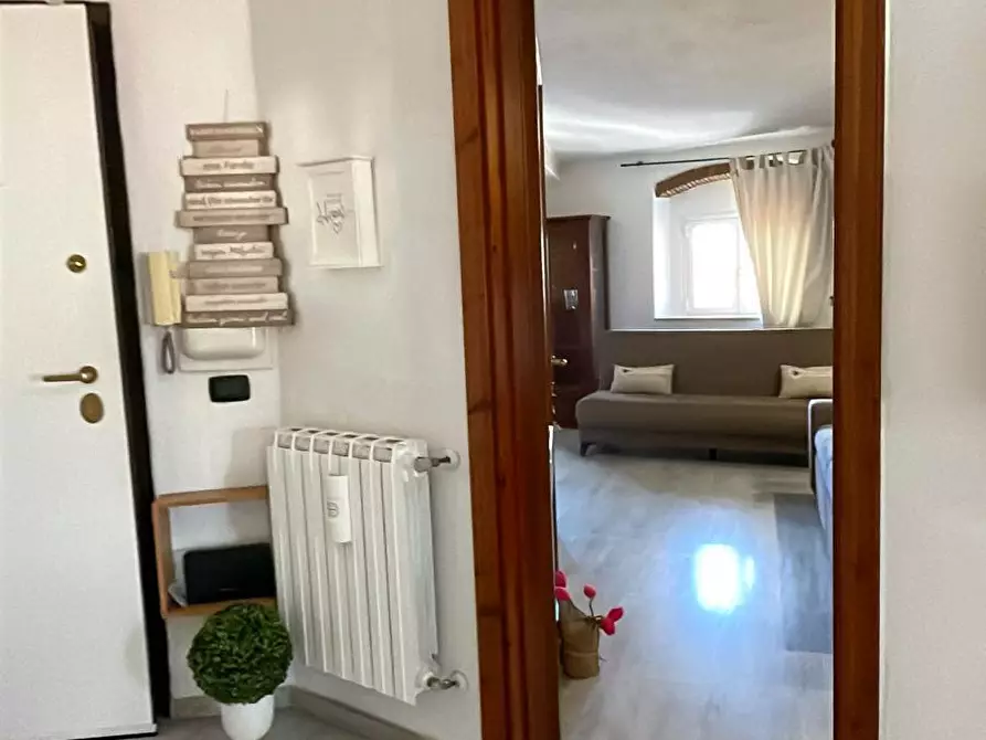 Immagine 7 di Trilocale in vendita  in Via Dell' Oriolino a Livorno