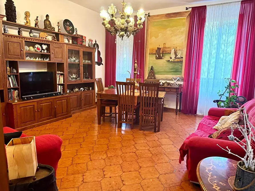 Immagine 5 di Trilocale in vendita  in Borgo Capuccini 179 a Livorno