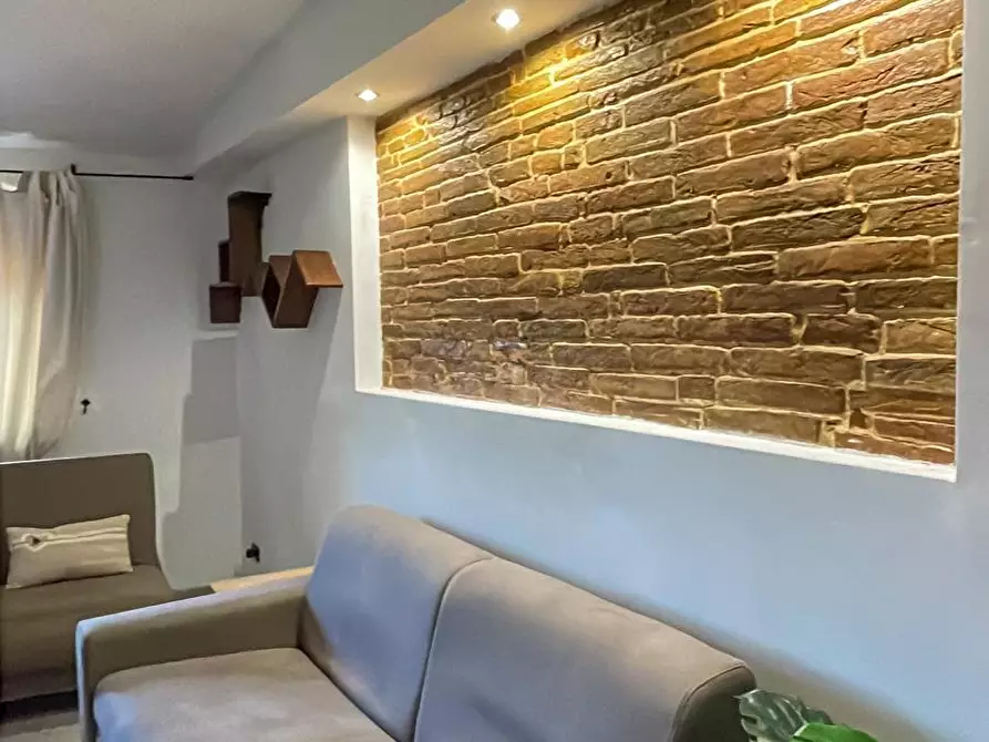 Immagine 21 di Trilocale in vendita  in Via Dell' Oriolino a Livorno