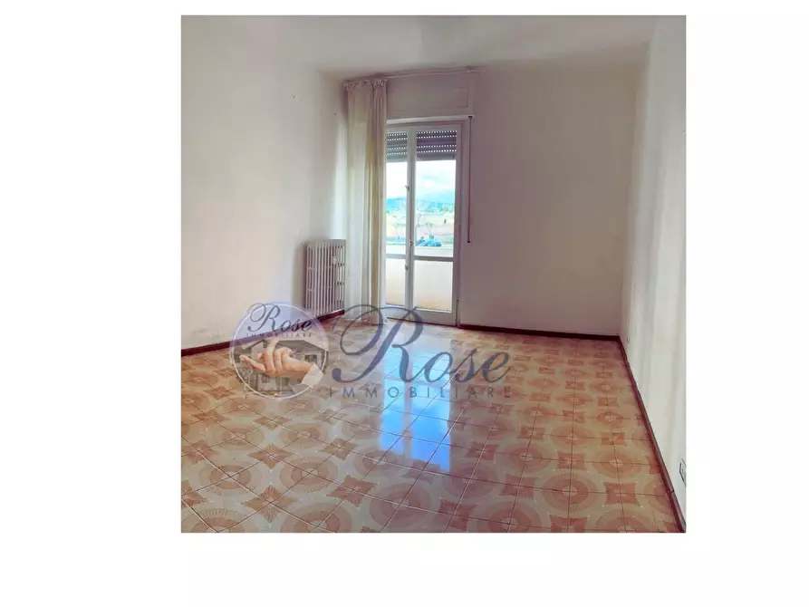 Immagine 7 di Pentalocale in vendita  a Livorno