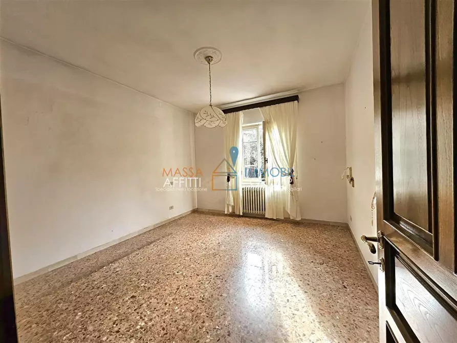 Immagine 16 di Porzione di casa in vendita  in Via Pratta 6 a Massa