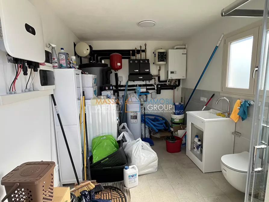 Immagine 66 di Villa in vendita  in Via Vaiana 91 a Pietrasanta