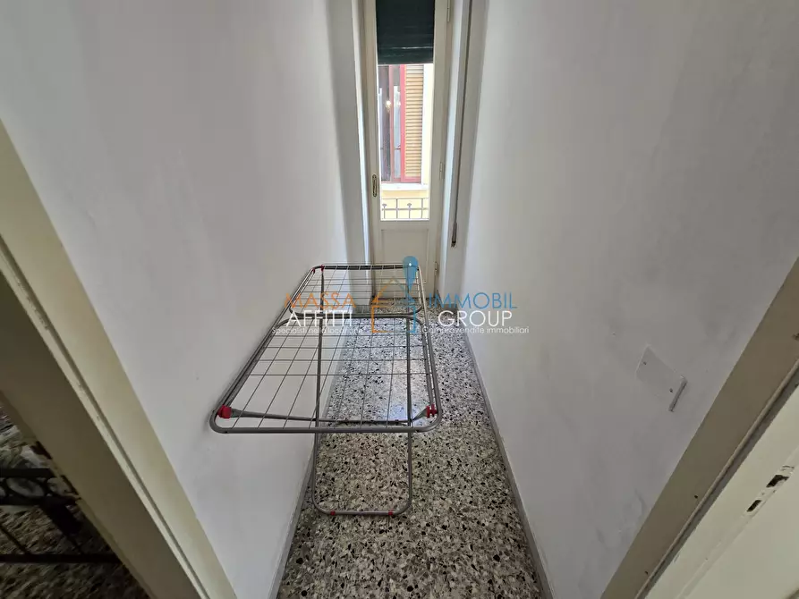 Immagine 5 di Pentalocale in affitto  in Via Giuseppe Garibaldi 10 a Carrara