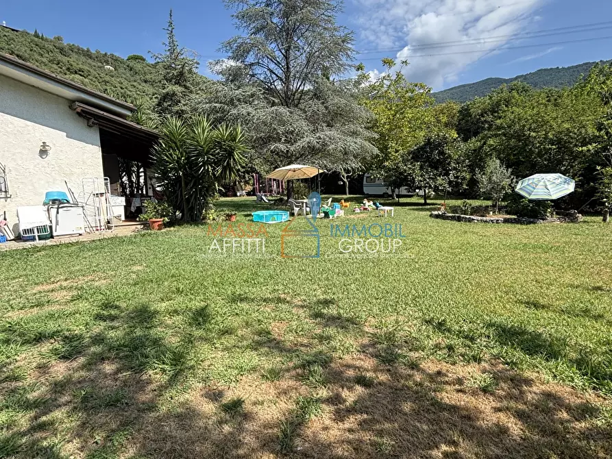 Immagine 6 di Villa in vendita  in Via Romana 2 a Pietrasanta