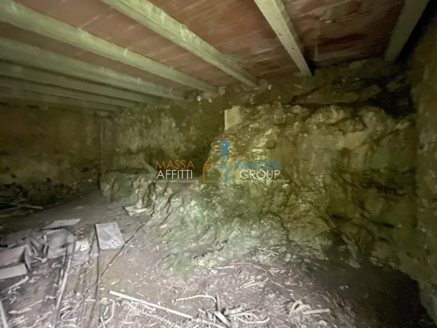 Immagine 46 di Casa semindipendente in vendita  in Via Monte Grappa 1 a Stazzema