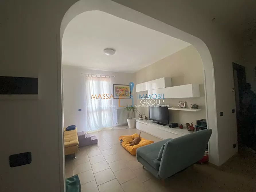 Immagine 1 di Trilocale in vendita  in Via Venezia 7 a Massa