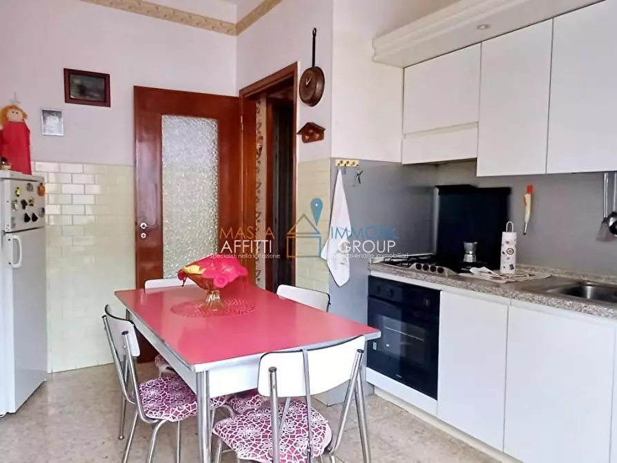 Immagine 4 di Trilocale in vendita  in Via Maternità 2 a Massa
