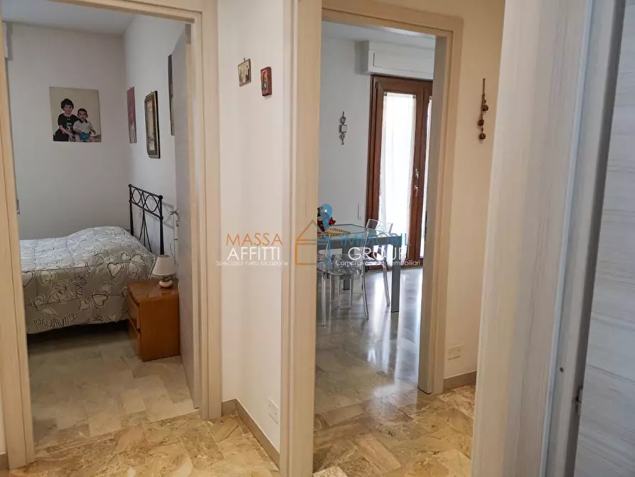 Immagine 10 di Quadrilocale in vendita  in Via Marina Vecchia 388 a Massa