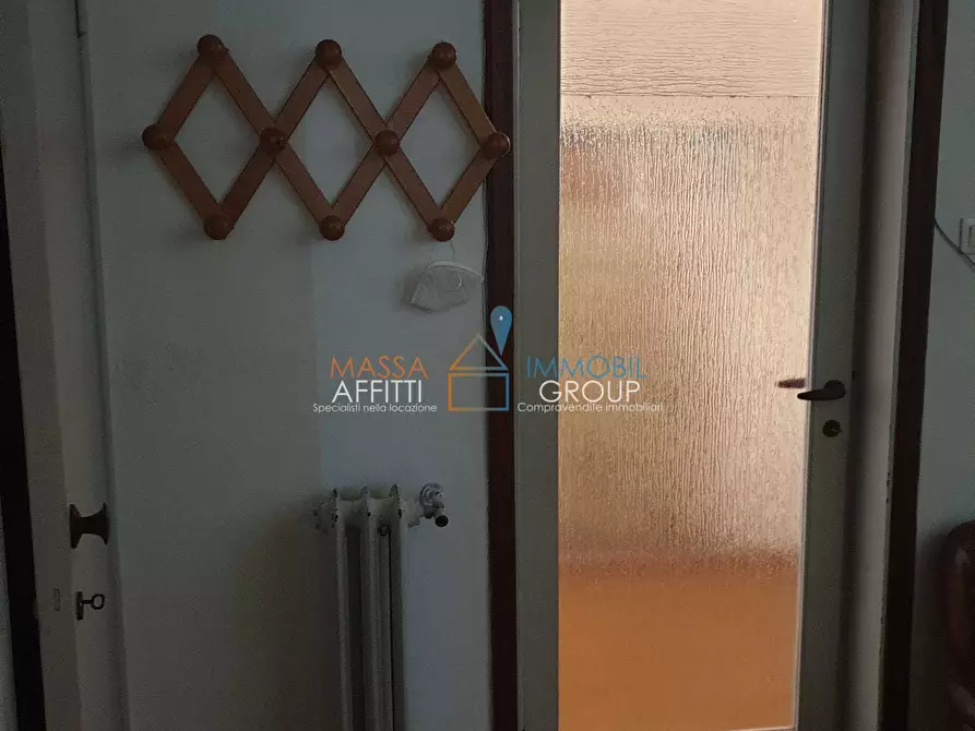 Immagine 5 di Appartamento in vendita  in Viale Roma 55 a Massa