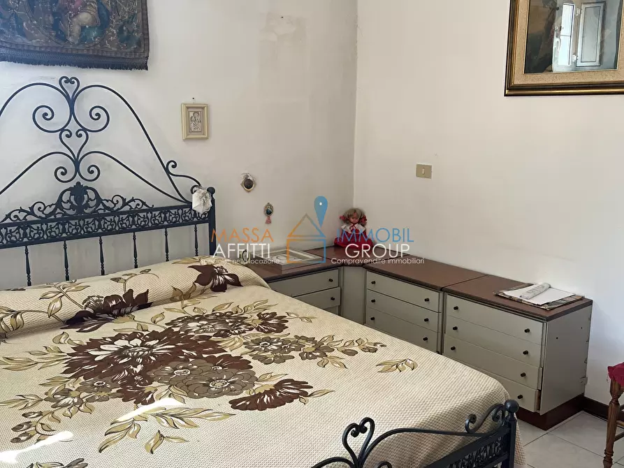 Immagine 9 di Casa indipendente in vendita  in Via Crocello 43 a Massa