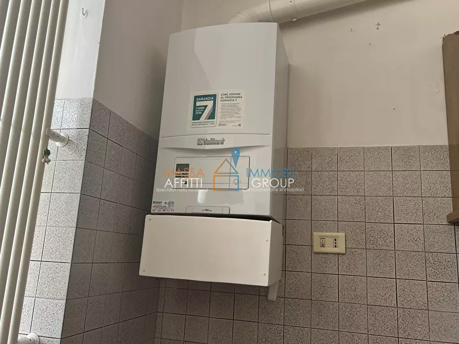 Immagine 14 di Pentalocale in vendita  in Via Galissano 11 a Carrara