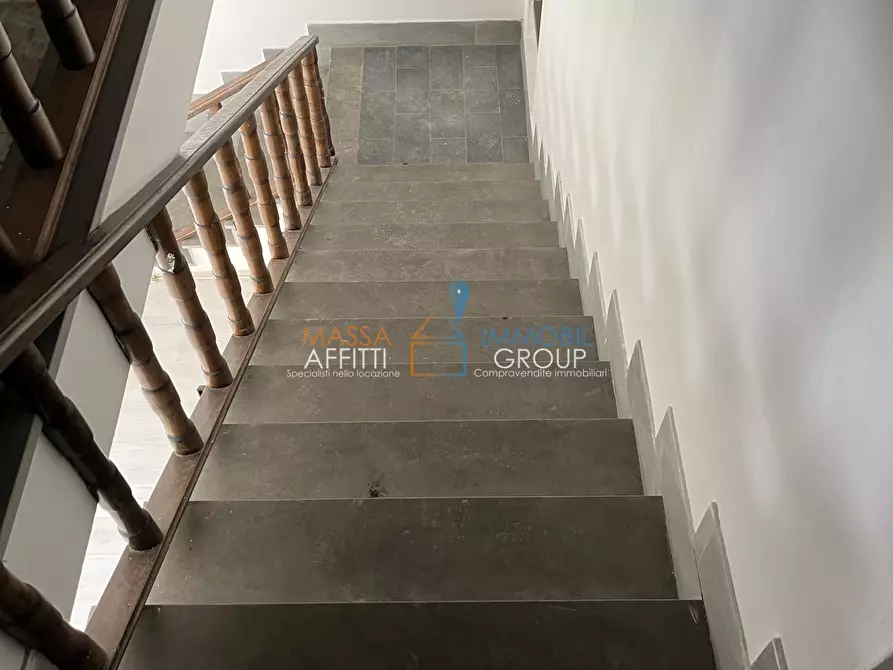 Immagine 11 di Porzione di casa in vendita  in Via dei Pioppi 6 a Massa