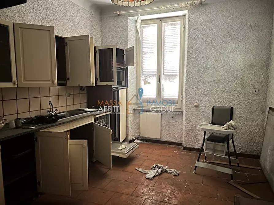 Immagine 13 di Villetta a schiera in vendita  in Via Pietro Pellegrini 17 a Massa